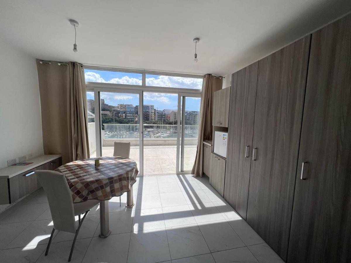 Amazing Sea View Penthouse Near Valletta Msida Exterior photo